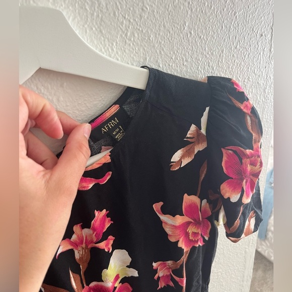 AFRM DRESS FLORAL (M) - Picture 3 of 5